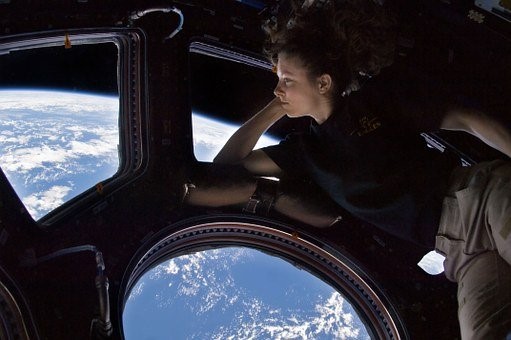 mujeres astronautas