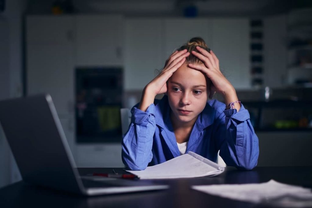 Qué hacer cuando tu hijo comete un error 2 Comete un error