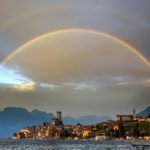 El Arcoíris : un evento natural de luz y color