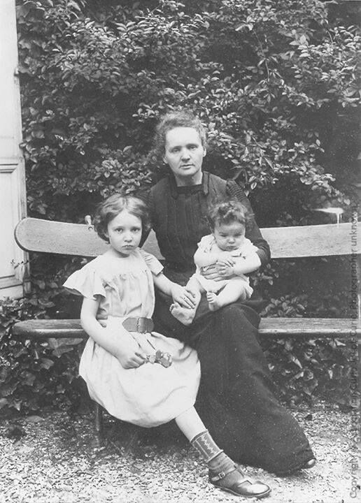 Marie Curie y hijos